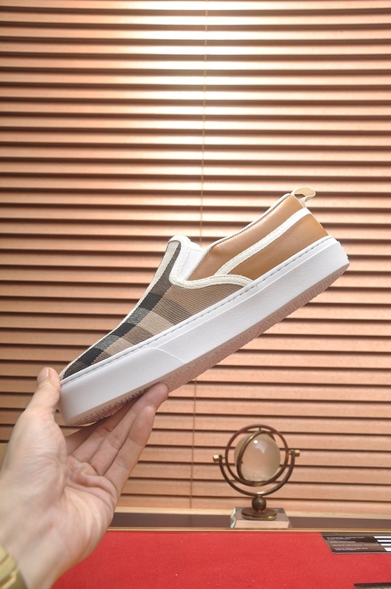 Burberry Low Shoes